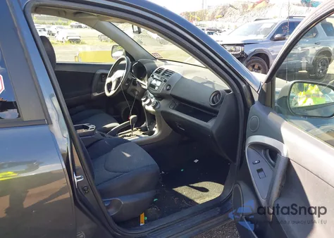 2006 Toyota Rav4 Sport V6 from USA, damaged, VIN JTMBK32V865003902